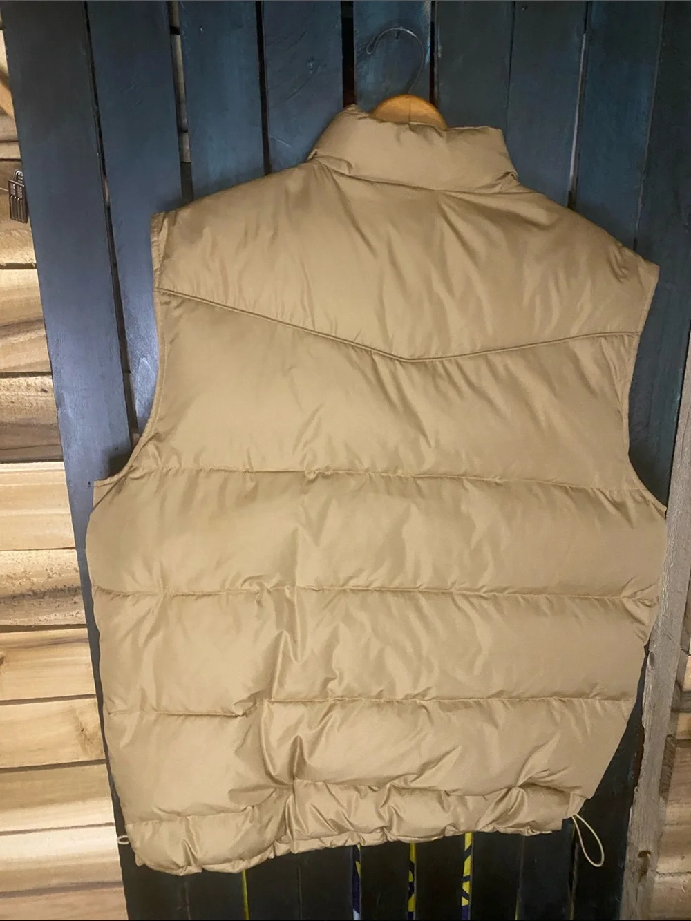 Old Navy Men's down Puffer Vest Tan size XL